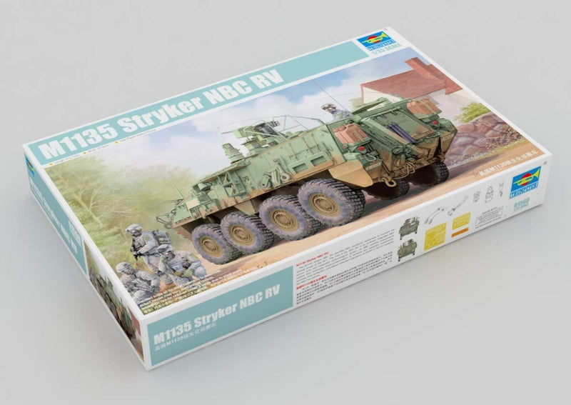 Trumpeter 01560 Modellbausatz M1135 Stryker NBC RV