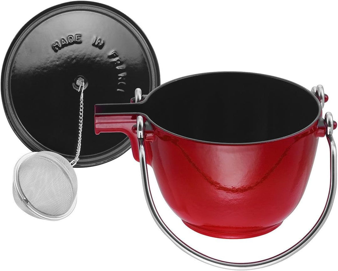 STAUB Teekanne/Wasserkessel, rund 16,5 cm, 1,15 L mit mattschwarzer Emaillierung Im Inneren des Kess