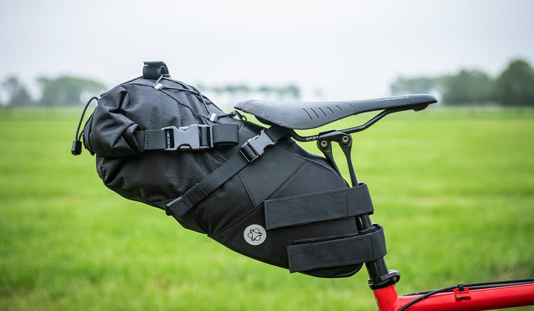 AGU Seat-Pack Satteltasche Fahrrad, 10L Fahrradtasche Sattel für Bikepacking, Wasserabweisend, Refle