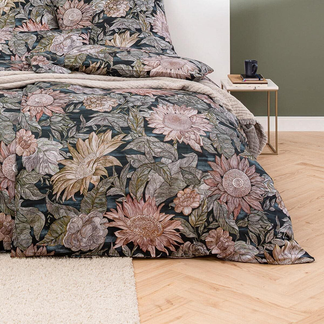 ESTELLA Mako-Satin Bettwäsche Willa Nachtblau 135x200 cm + 80x80 cm + 40x80 cm