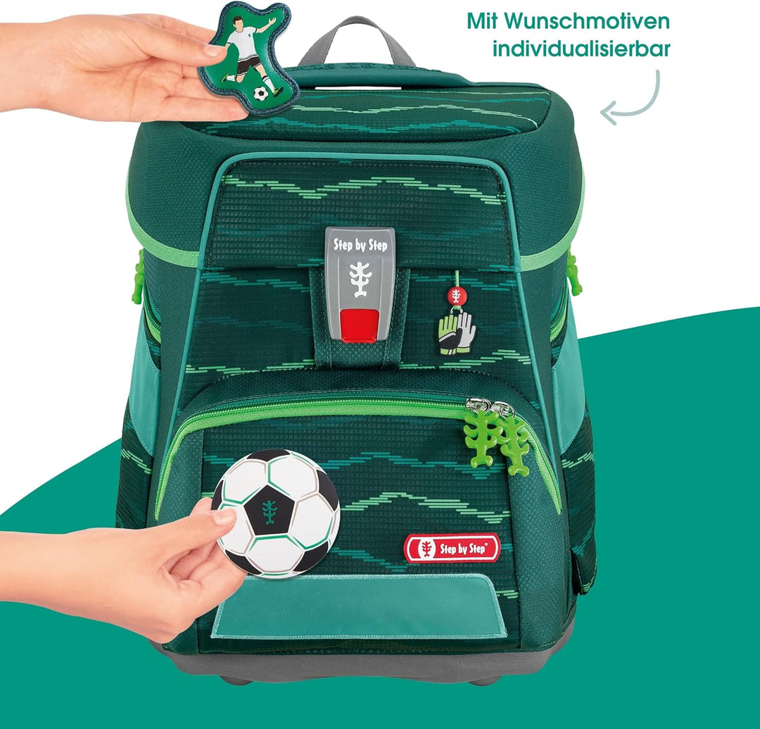 Step by Step Schulranzen-Set SPACE „Soccer Star“ 5-teilig, grün, ergonomischer Tornister mit Reflekt