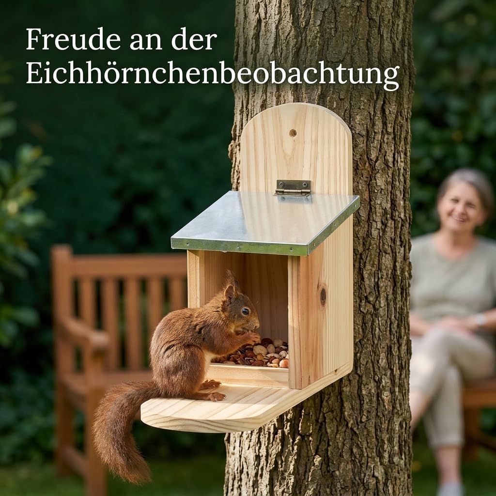 MIJOMA Futterstation für Eichhörnchen – mit Metall-Klappdeckel – aus Tannenholz – für Garten, Balkon