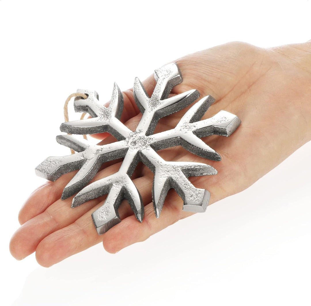 com-four® 6X Hängedeko Schneeflocke - Dekofigur aus vernickeltem Aluminium - weihnachtliches und Ele