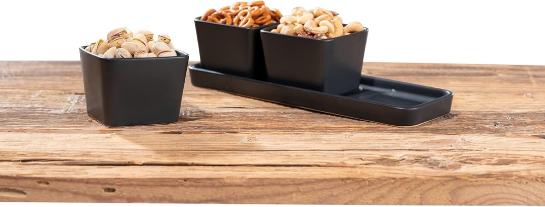 WENKO Snack & Dip Schalen Set, 4-teilig, 3 x 300 ml Schälchen mit Tablett, Für Tapas, Snacks & Finge