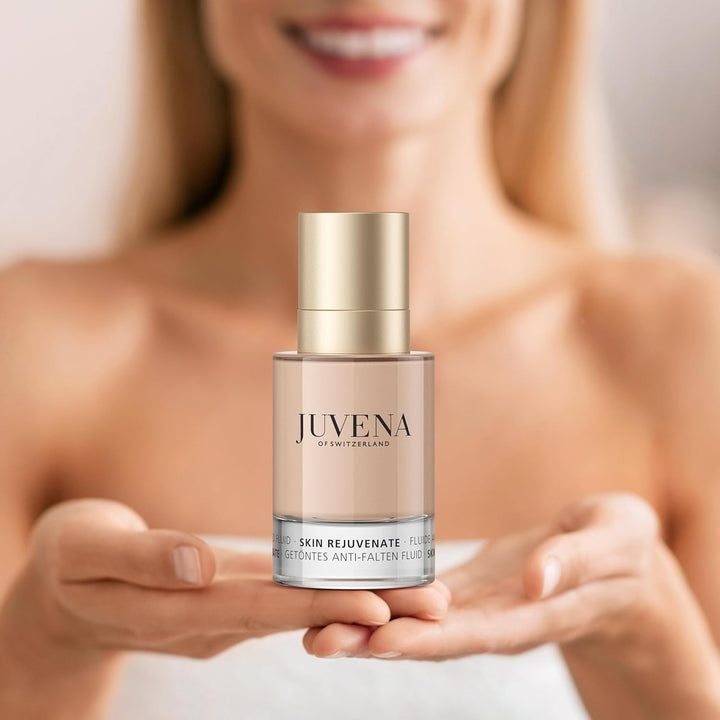 Juvena Rejuvenate und Correct femme/woman, Delining Tinted Fluid, 1er Pack (1 x 50 ml)