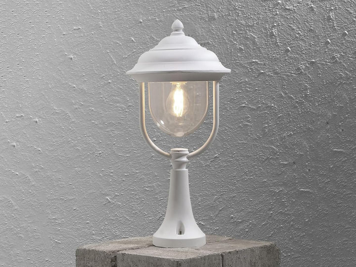 Konstsmide Landhaus LED Sockelleuchte, Laterne für aussen Höhe 54cm, weiss, Sockelleuchte