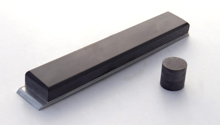 Schleifstein Blauer Belgischer Brocken 150x25x6 mm Körnung 6000 verklebt auf Aluminiumplatte