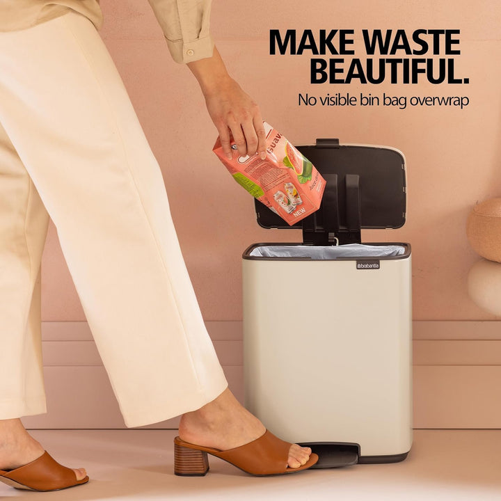 Brabantia Bo Treteimer 4 L (platin), platzsparender Mini Mülleimer mit Soft-Close-Funktion und leich