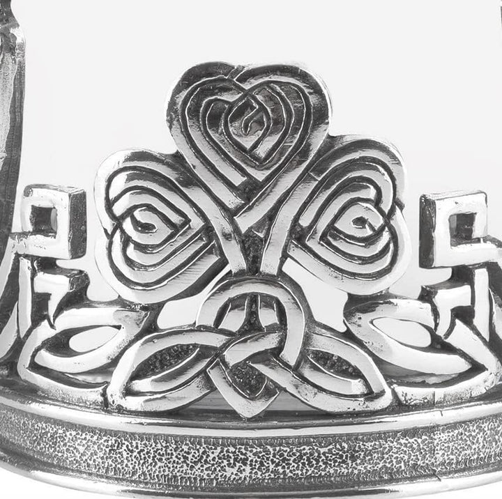 AE Williams Whiskyglas mit irischem keltischem Kleeblatt und Harfe aus Zinn Celtic Shamrock and Harp