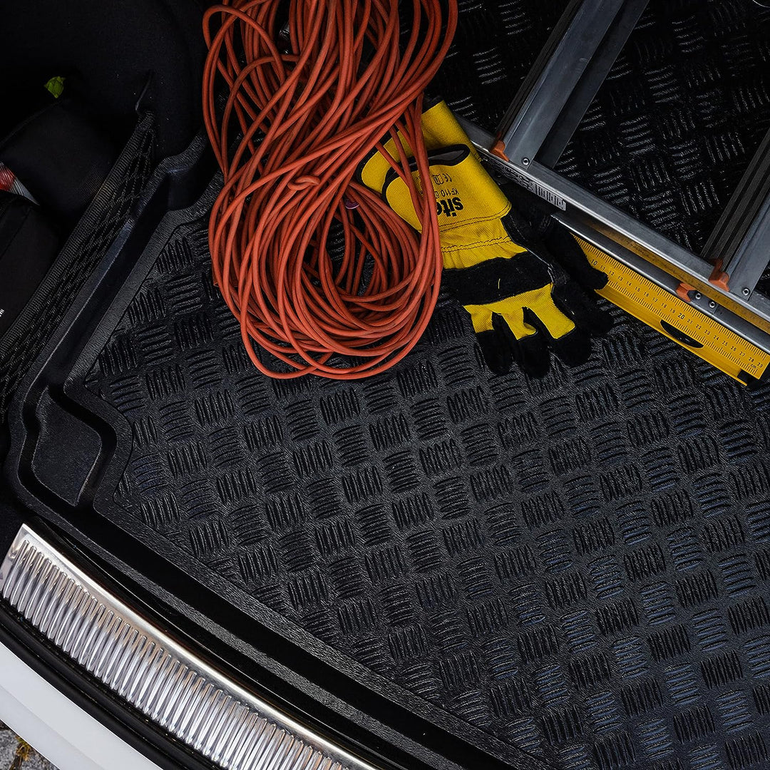 SMK Kofferraum schutzmatte Kofferraummatte passt für Jeep Cherokee IV (KK) 2007-2012 Strapazierfähig