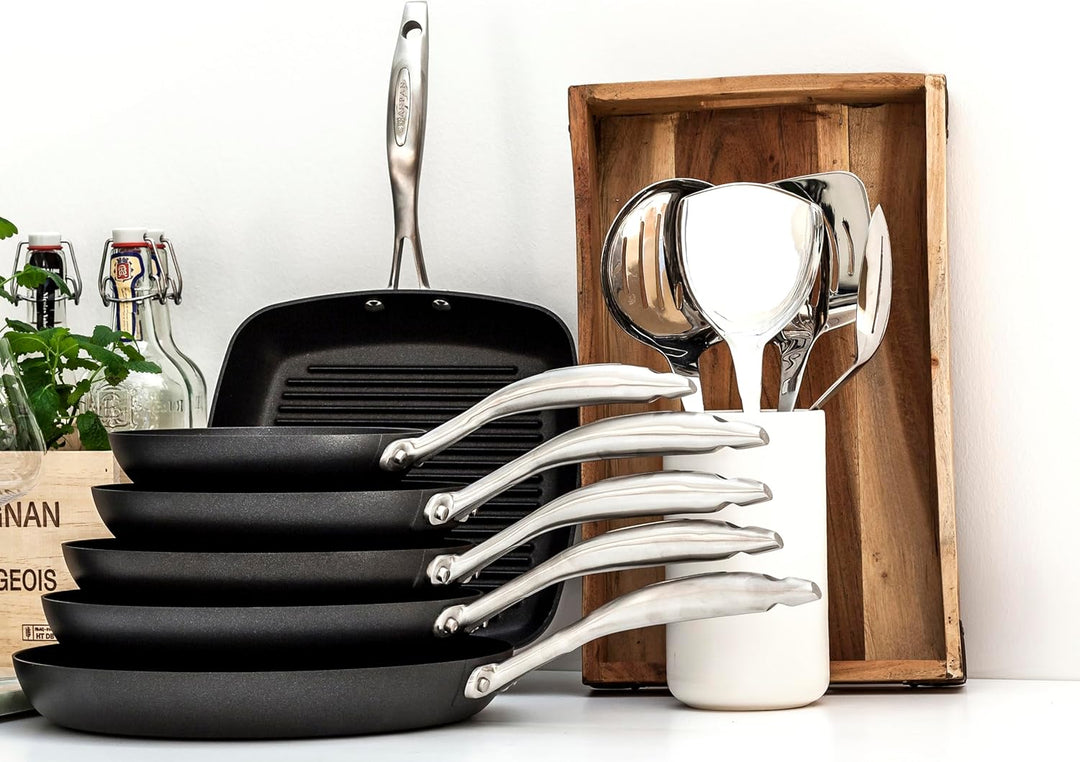 SCANPAN SC68002403 Pro IQ Antihaft-Pfanne, Schwarz 24 cm Mit Hülle, 24 cm Mit Hülle