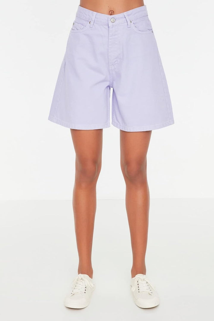 TRENDYOL Damen Casual Shorts Lange Denim-Shorts. 42 Lila, 42 Lila