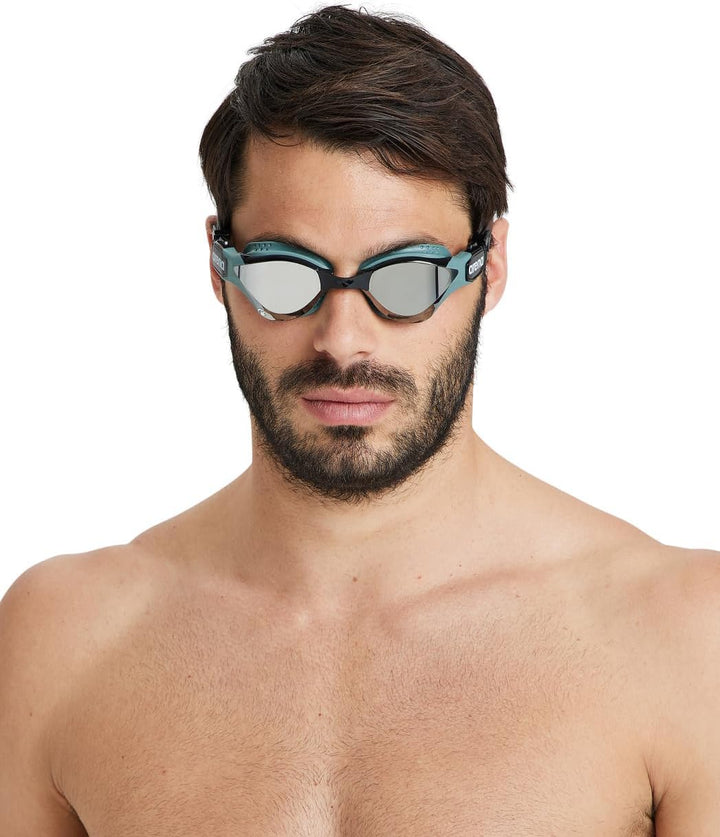 ARENA Unisex Cobra Tri Swipe Mr Schwimmbrille (1er Pack) Einheitsgrösse Silver-Army, Einheitsgrösse