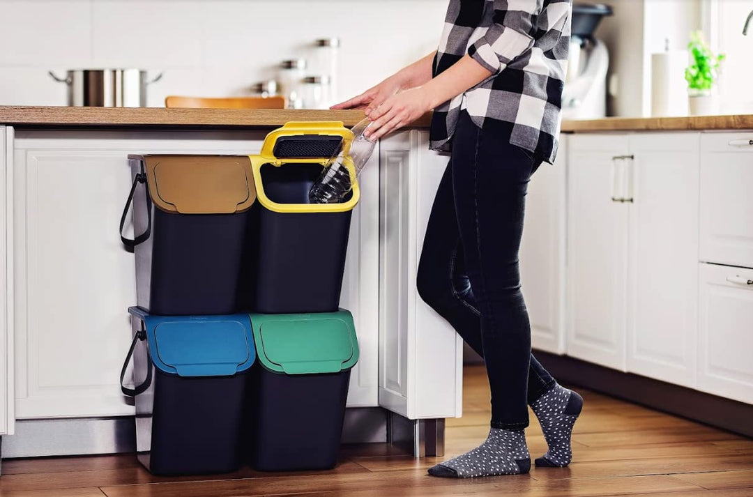 Go Practic 4-er Set Mülleimer und 4-Pack Bioaktivkohlefilter, Stapelbox Klick-Deckel, Abfalltrennsys