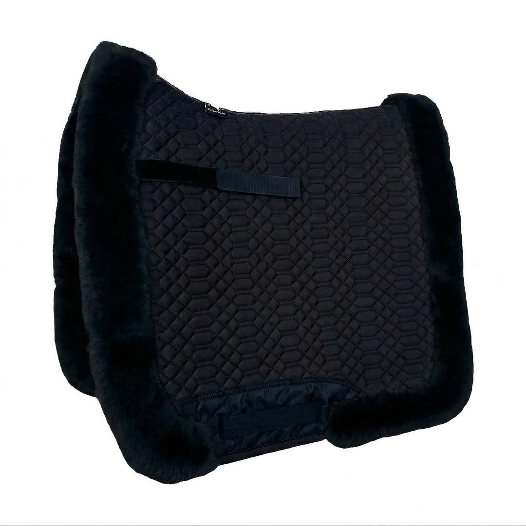 Engel Reitsport Lammfell Schabracke Fully Lined mit Fellkranz SCHABRA3-D-SCH-SCH Stoff schwarz Fell