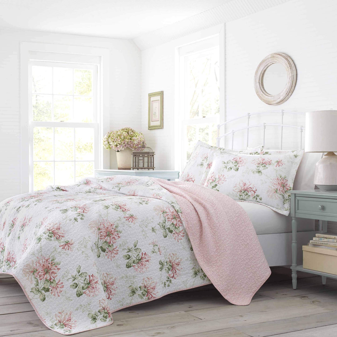 Laura Ashley | Honeysuckle Collection | Quilt Set-Ultra Soft All Season Bedding, Reversible Stylish