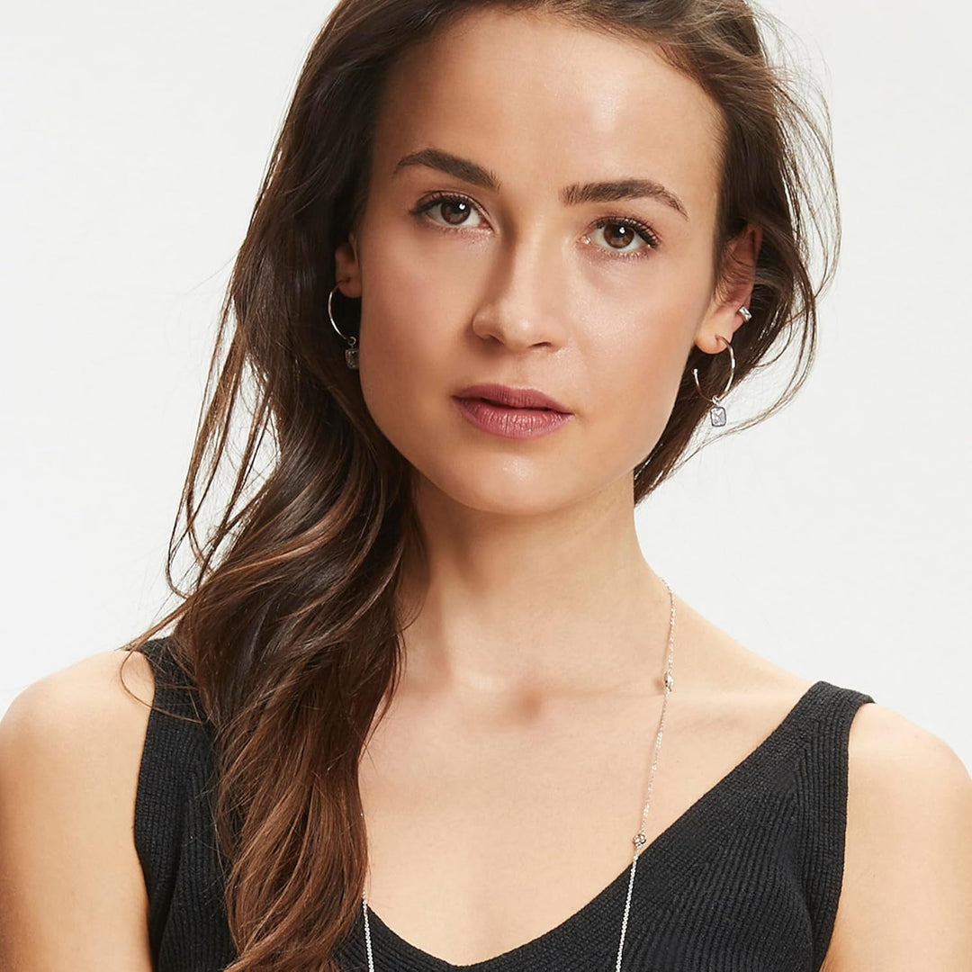 Tamaris Ohrstecker für Damen, Damen Ohrschmuck wasserfest aus Edelstahl Baguette Stones steel, Bague