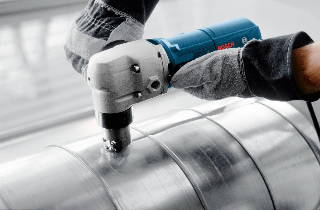 Bosch Professional Knabber GNA 3,5 (620 Watt, Schneidspurbreite 6 mm, Schneidkapazität 3.5mm, inkl.