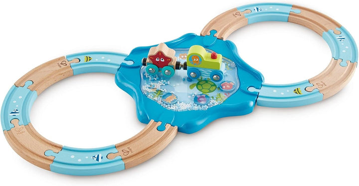 Hape E3827 - Holzschienen Unterwasserwelt, Eisenbahn