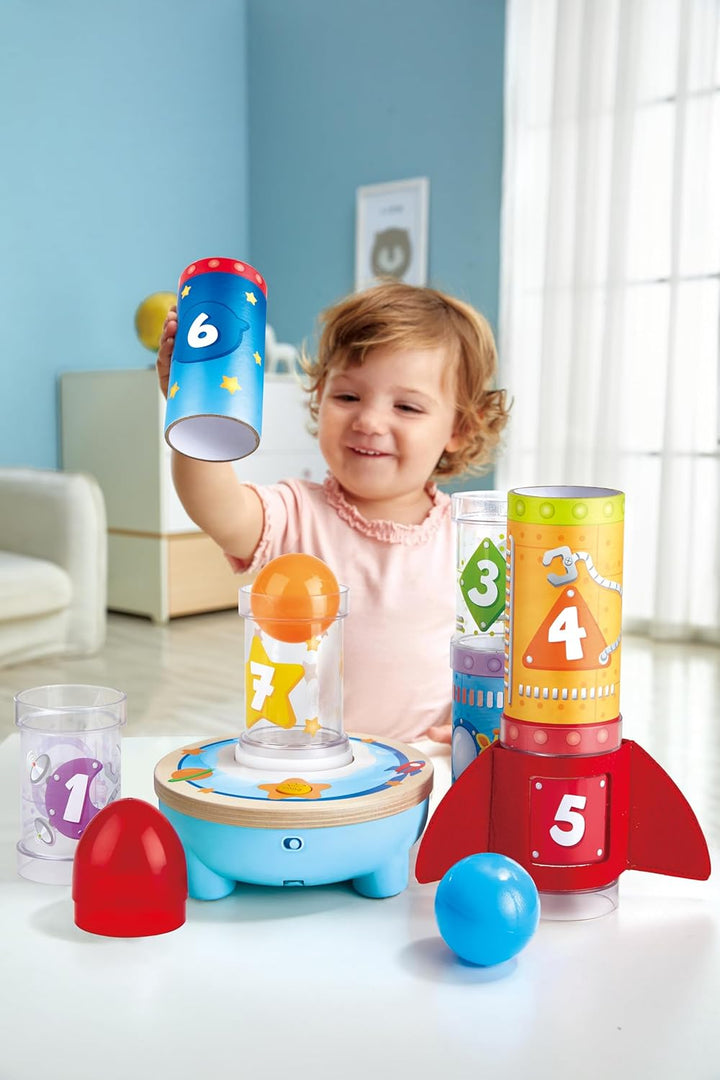 Hape Raketen-Flugstation – Interaktive Motorikspielzeug mit Gebläse, Rakete und 7 Stationen, Lernspi