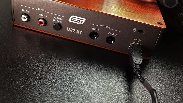 ESI U22 XT | Professionelles 24-bit USB-Audiointerface, U22 XT