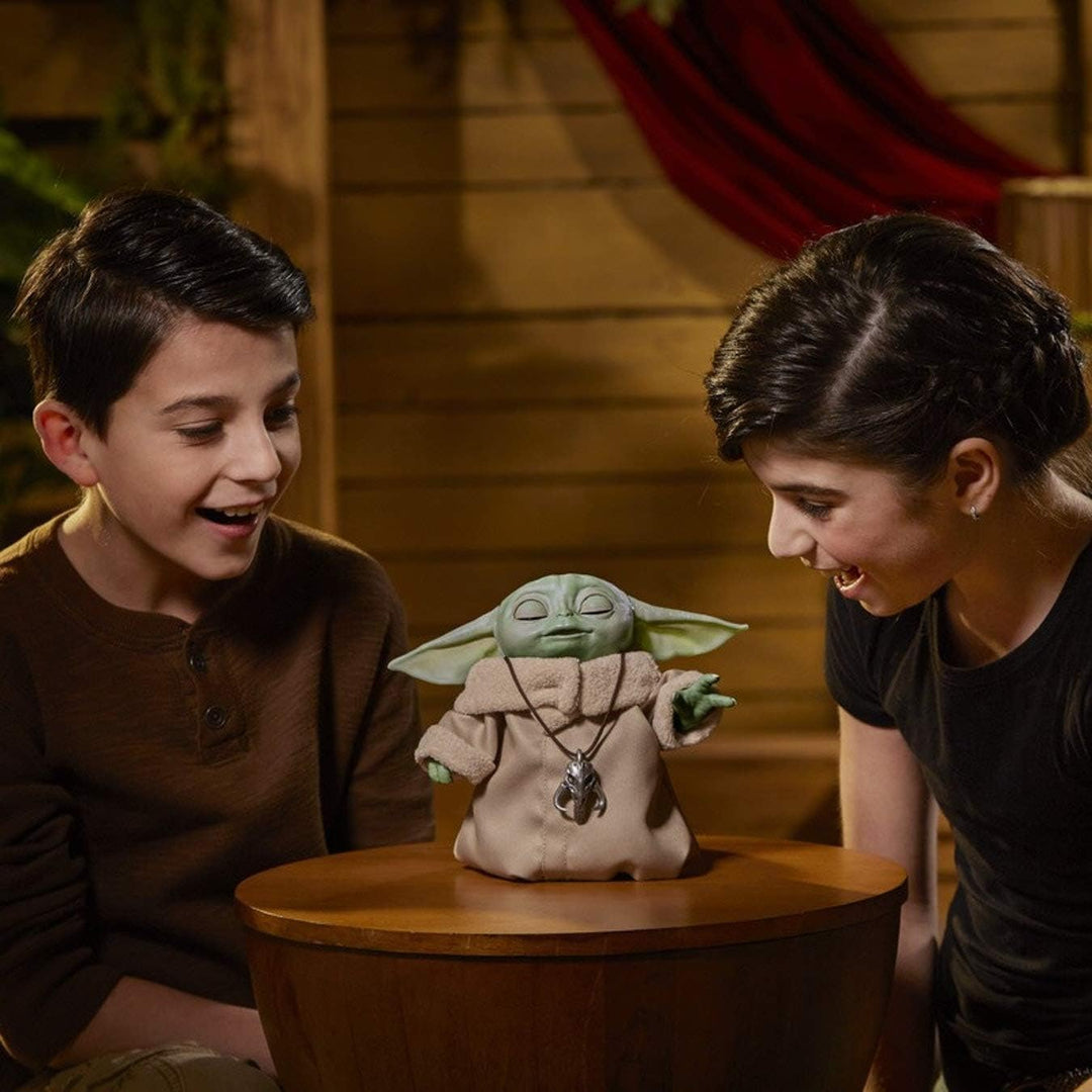 Star Wars Hasbro Gaming The Child elektronische Edition mit über 25 Sound- und Bewegungskombinatione