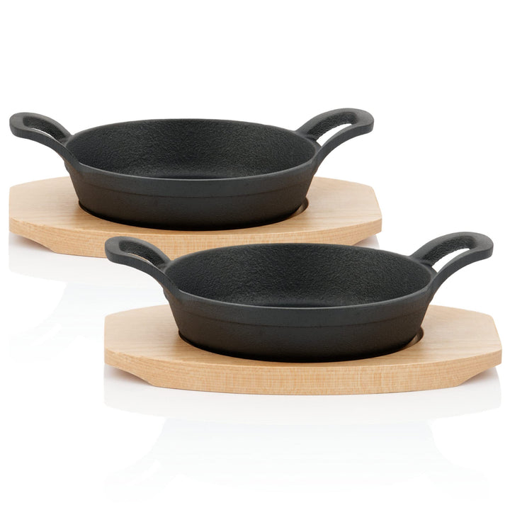 BBQ-Toro Gusseisen Servierpfännchen mit Holzunterlage (2 Stück) | Ø 16 cm | bereits eingebrannt - pr