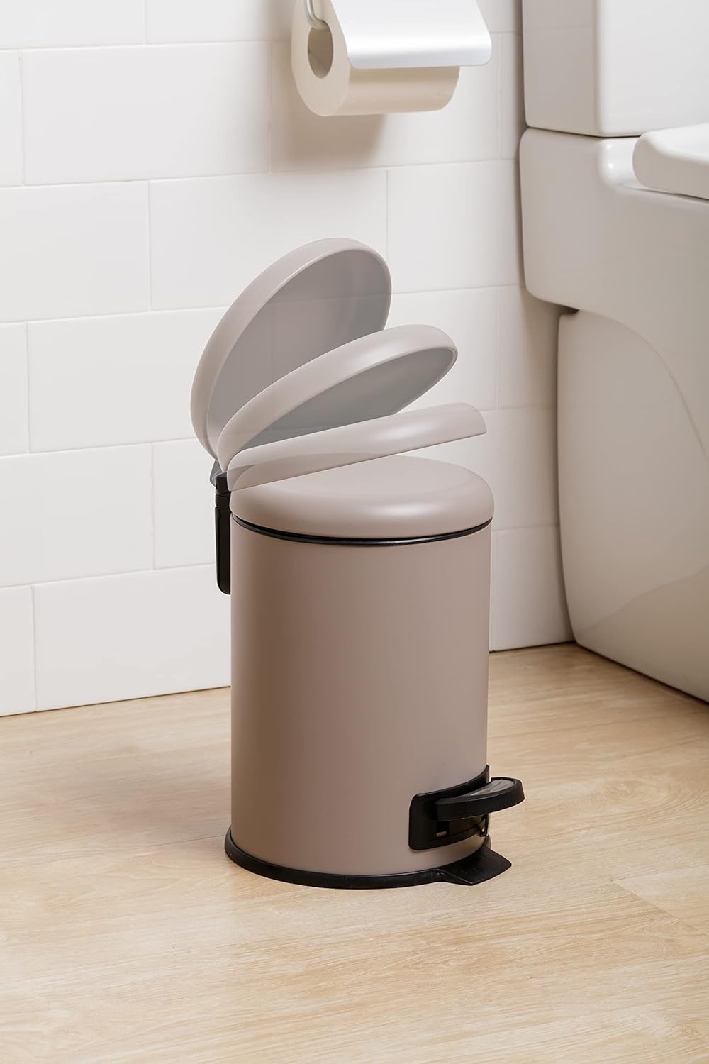 TATAY Kosmetikeimer mit Edelstahlpedal, 3L Kapazität, herausnehmbarer Innenraum, Soft-Lock-Verschlus