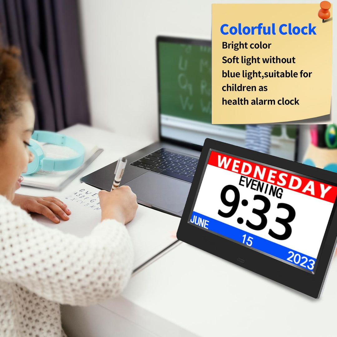 AINFTIME Uhr mit Tag und Datum für ältere Menschen, 3 Farben, digitaler Kalender, Wecker, Demenz, Al