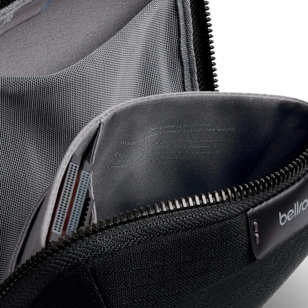 Bellroy Tech Kit Compact (Ladegerät, Kabel, Maus, Powerbank, USB-Tasten, Dongles) - Black Schwarz, S