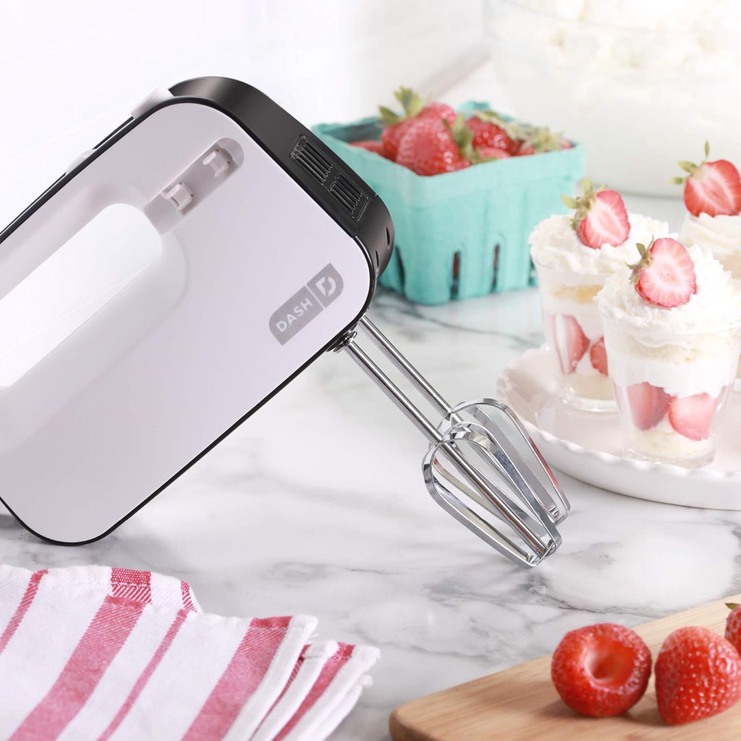 Dash SHM01DSRD Easy Store Handmixer, Rot 3 Speed weiss, Weiss