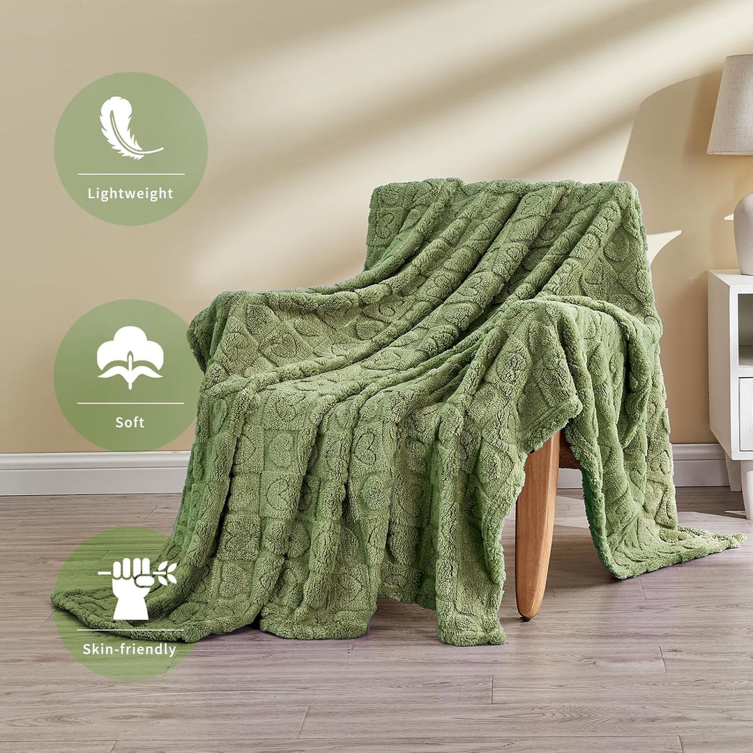 FY FIBER HOUSE Throw Blankets with Heart Checkered,Soft Warm Blankets for Lover Mom Father Gifts,Was