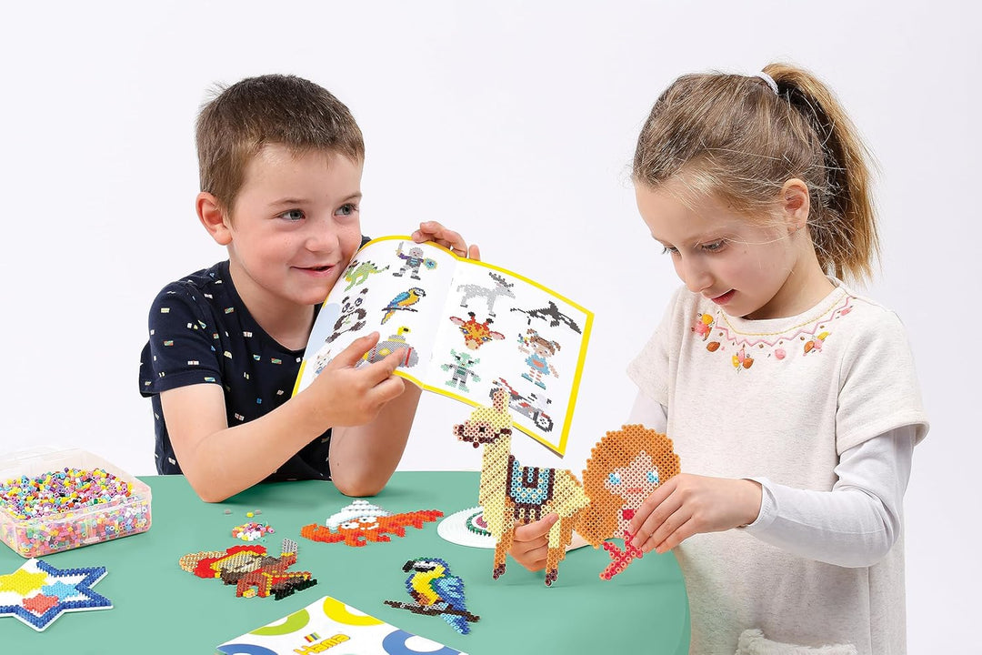 Hama Perlen 3509 Geschenk-Set Bauernhoftiere mit ca. 2.000 bunten Midi Bügelperlen mit Durchmesser 5