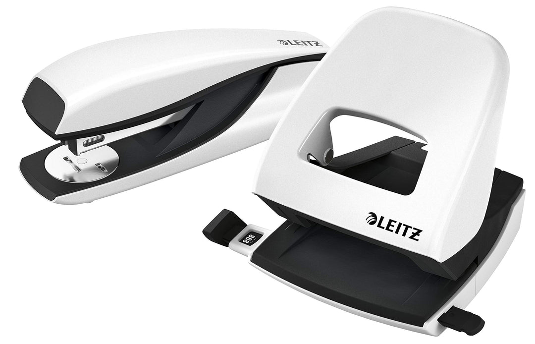 Leitz NeXXt Locher und Heftgerät Set für bis zu 30 Blatt, Inkl. Heftklammern, perlweiss, WOW, 509510