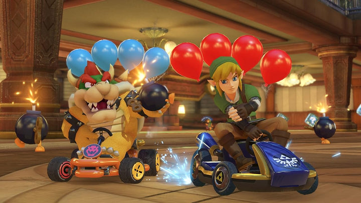 Nintendo Switch™ – OLED-Modell (weiss) + Mario Kart 8 Deluxe Switch Online – 12-monatige (365-tägige