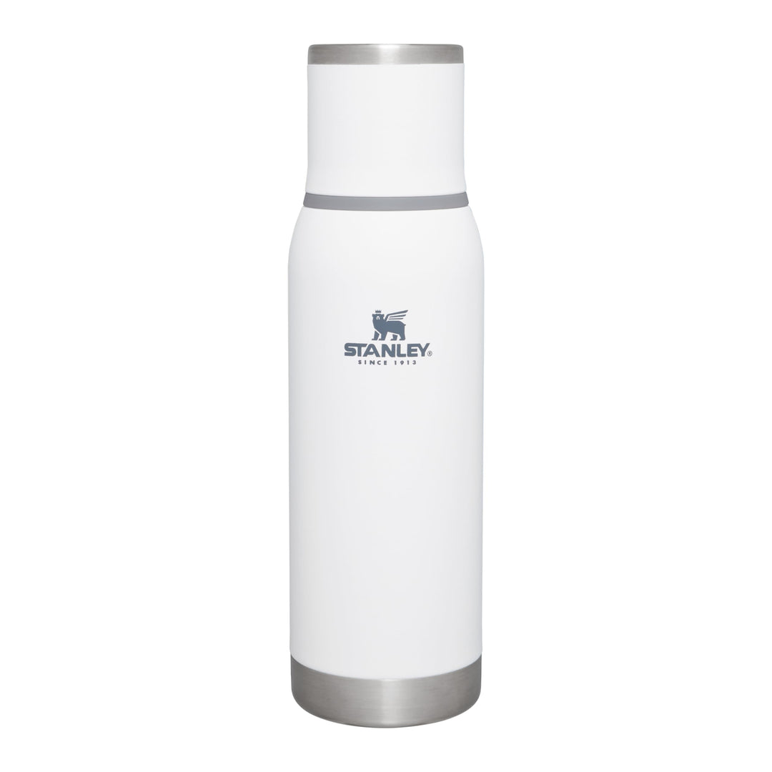 Stanley Adventure To-Go Thermosflasche 0.75L - 20 Stunden Heiss - 25 Stunden Kalt - Auslaufsicher -