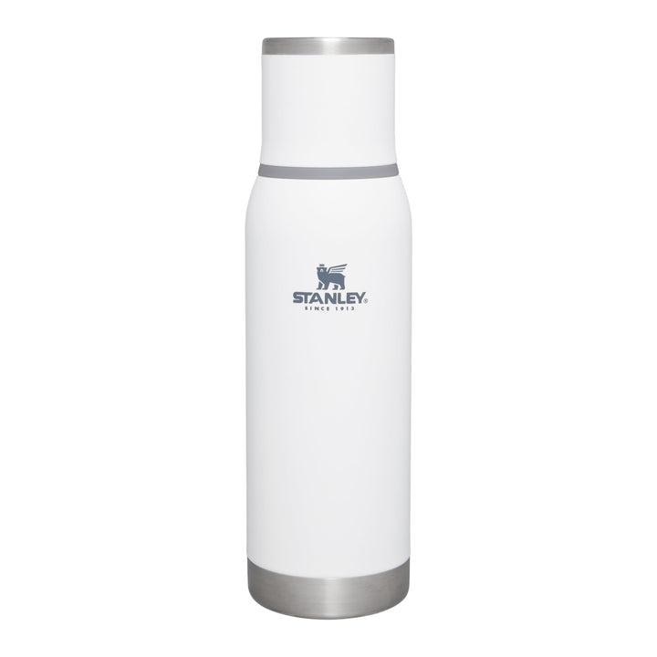 Stanley Adventure To-Go Thermosflasche 0.75L - 20 Stunden Heiss - 25 Stunden Kalt - Auslaufsicher -