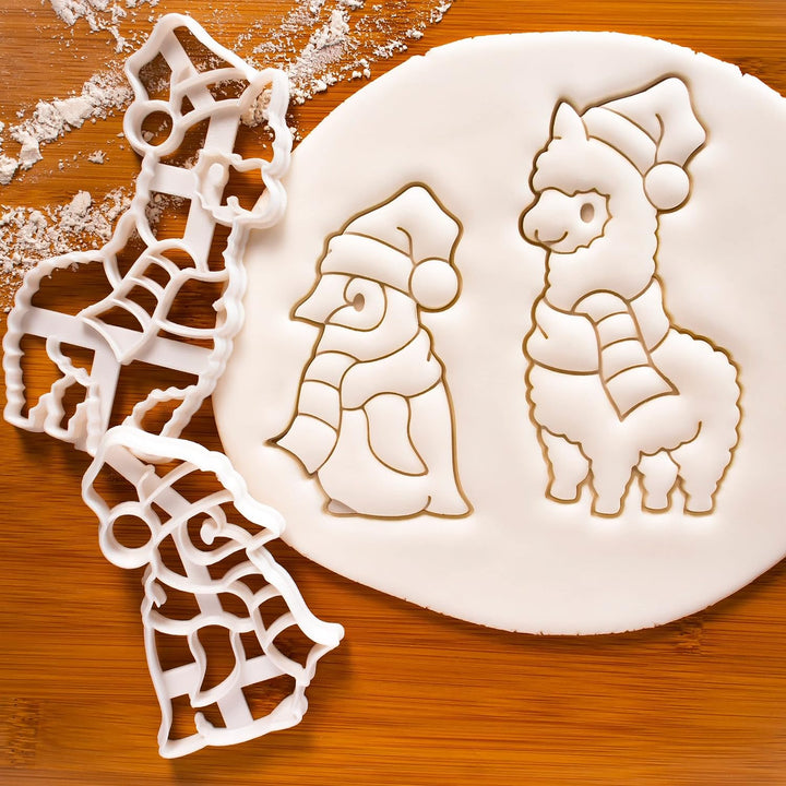Satz von 2 Weihnachtstier Ausstechformen (Formen: Alpaka und Baby Pinguin), 2 Teil