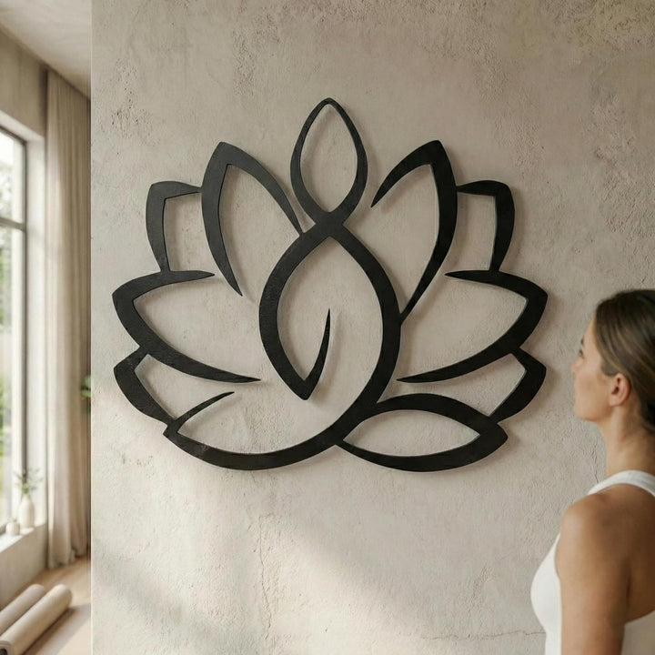 Metall-Wand-Dekor, Lotus-Blumen-Kunst, Home Decor Yoga-Schild, böhmische Kunstwerke (45 x 37 cm), 45