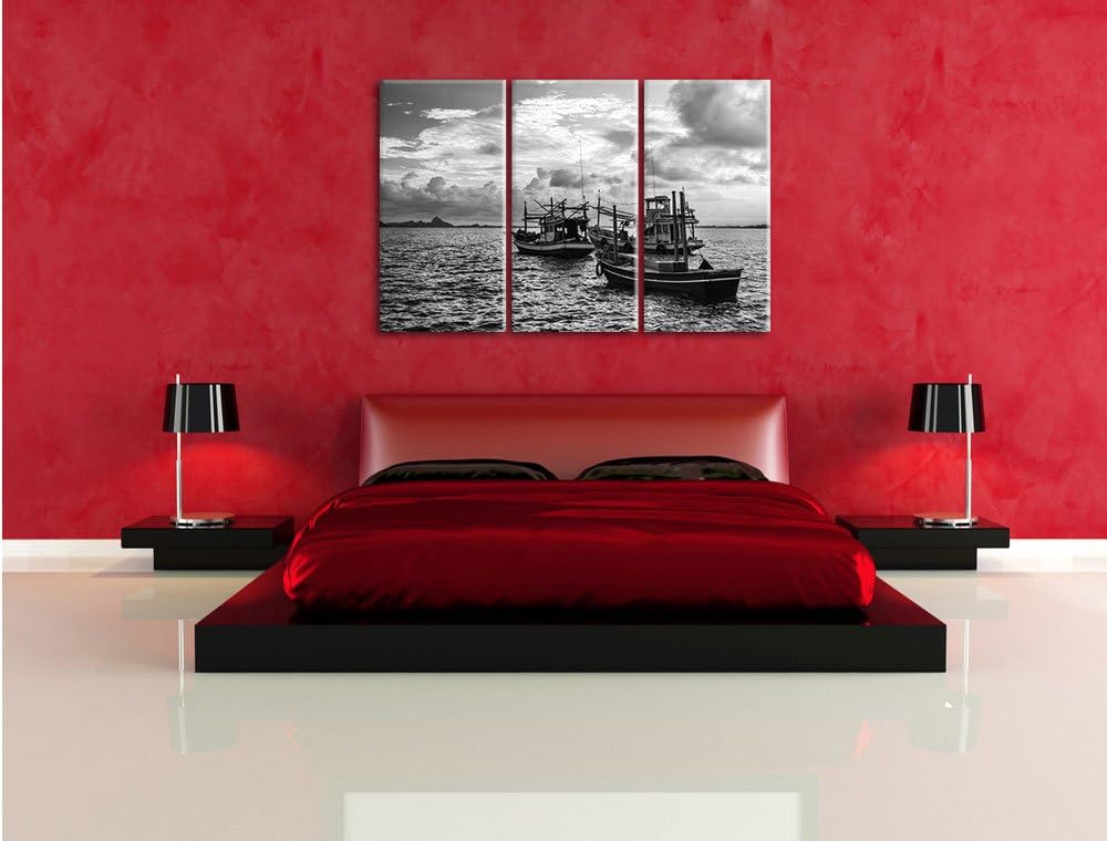 Pixxprint thailändische Fischerboote im Meer als Leinwandbild/Grösse: 3 Teilig (120x80) cm/Wandbild/
