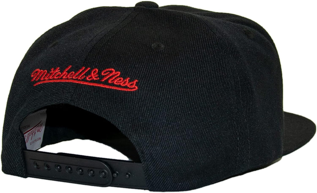 Mitchell & Ness NBA 1991-92 Back to Back Champs Snapback HWC - Chicago Bulls