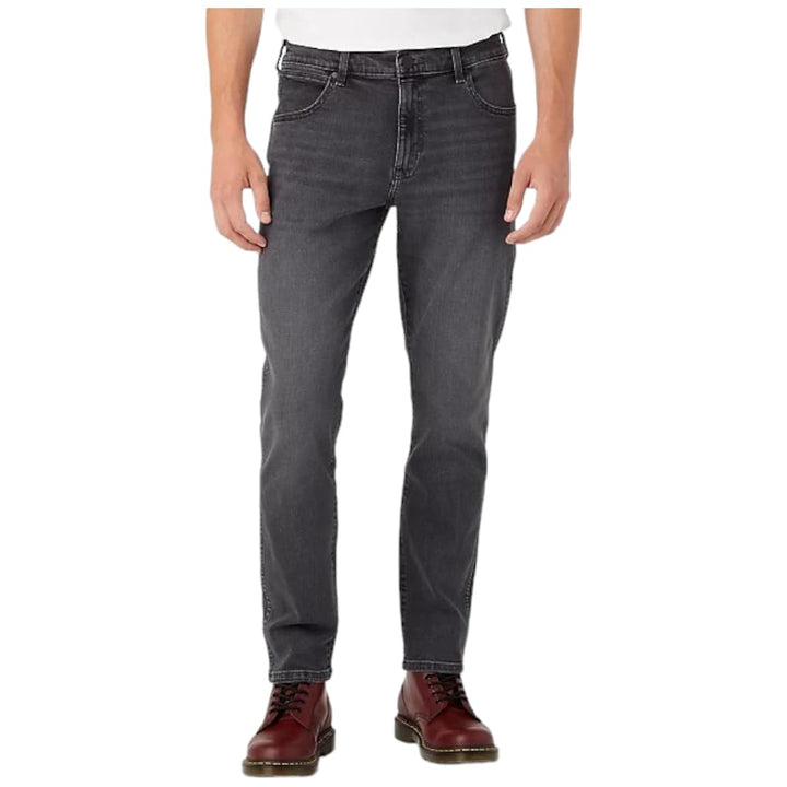 Wrangler Herren Larston Slim Jeans 27W / 32L Blackout, 27W / 32L Blackout
