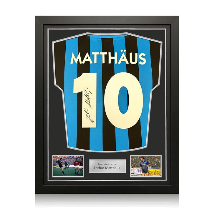 Signiertes Inter Mailand-Trikot von Lothar Matthäus. Hochwertiger Rahmen