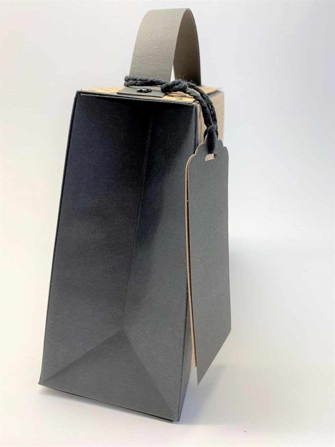 Generisch Geschenkverpackung in Form Einer Handtasche, EIN Geschenk aus Papier zu jedem Anlass, edel