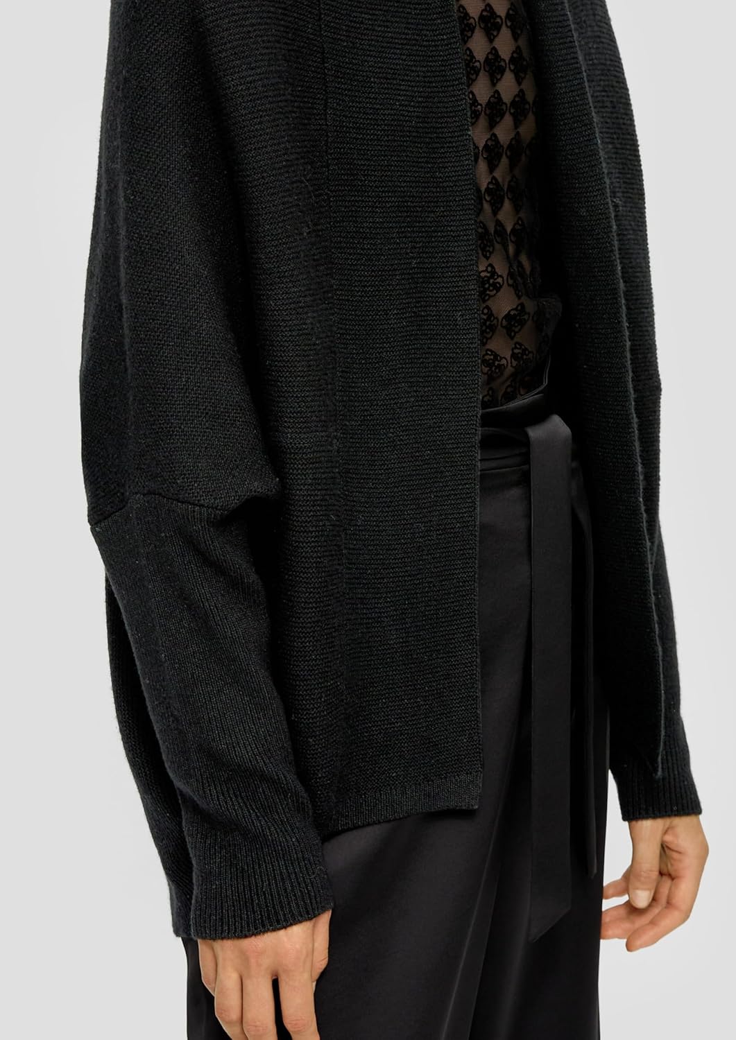 s.Oliver BLACK LABEL Damen Cardigan mit Pailletten S 9999, S 9999