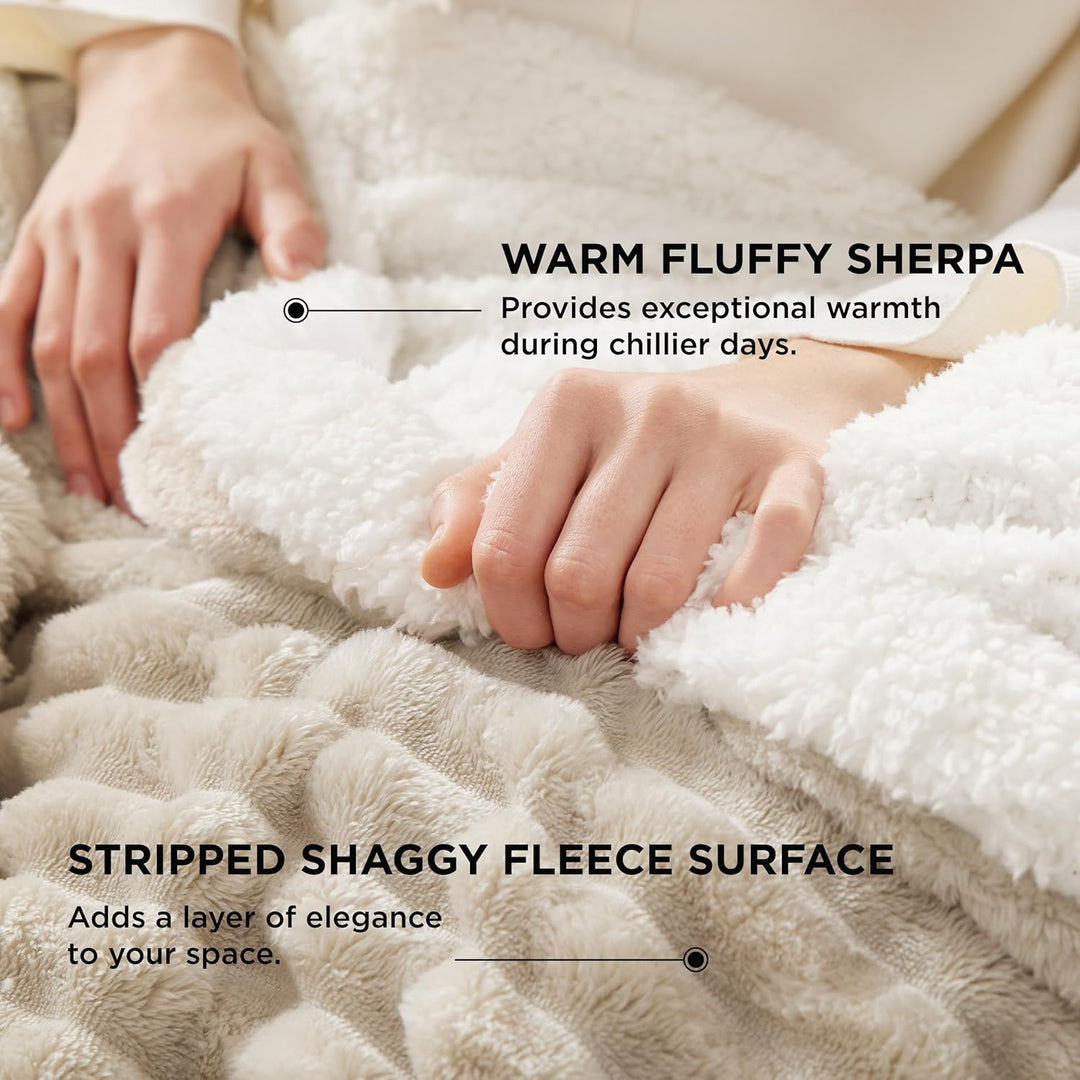 BEDSURE Sherpa Decke Beige - Warme Dicke Kuscheldecke Flauschig, Sofadecke Couchdecke Winterdecke, W