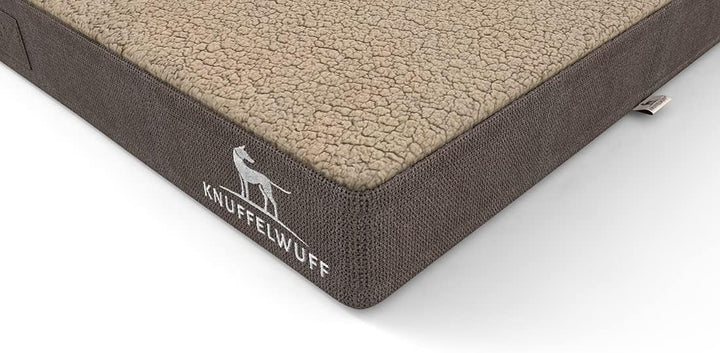 Knuffelwuff orthopädische Hundematte Ellenie aus Teddymaterial und Velours 79 x 60cm Beige, 79 x 60c