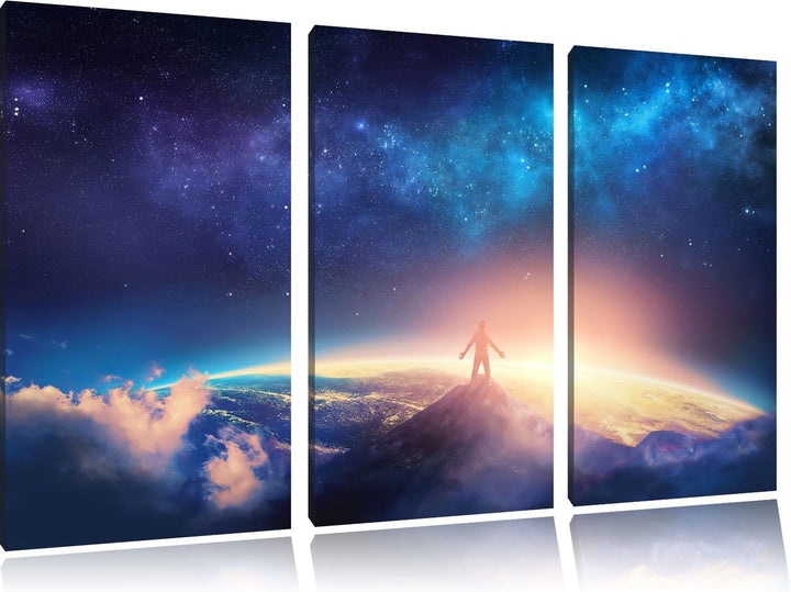Pixxprint der Mann auf dem Berg als Leinwandbild/Grösse: 3 Teilig (120x80 cm) cm/Wandbild/Kunstdruck