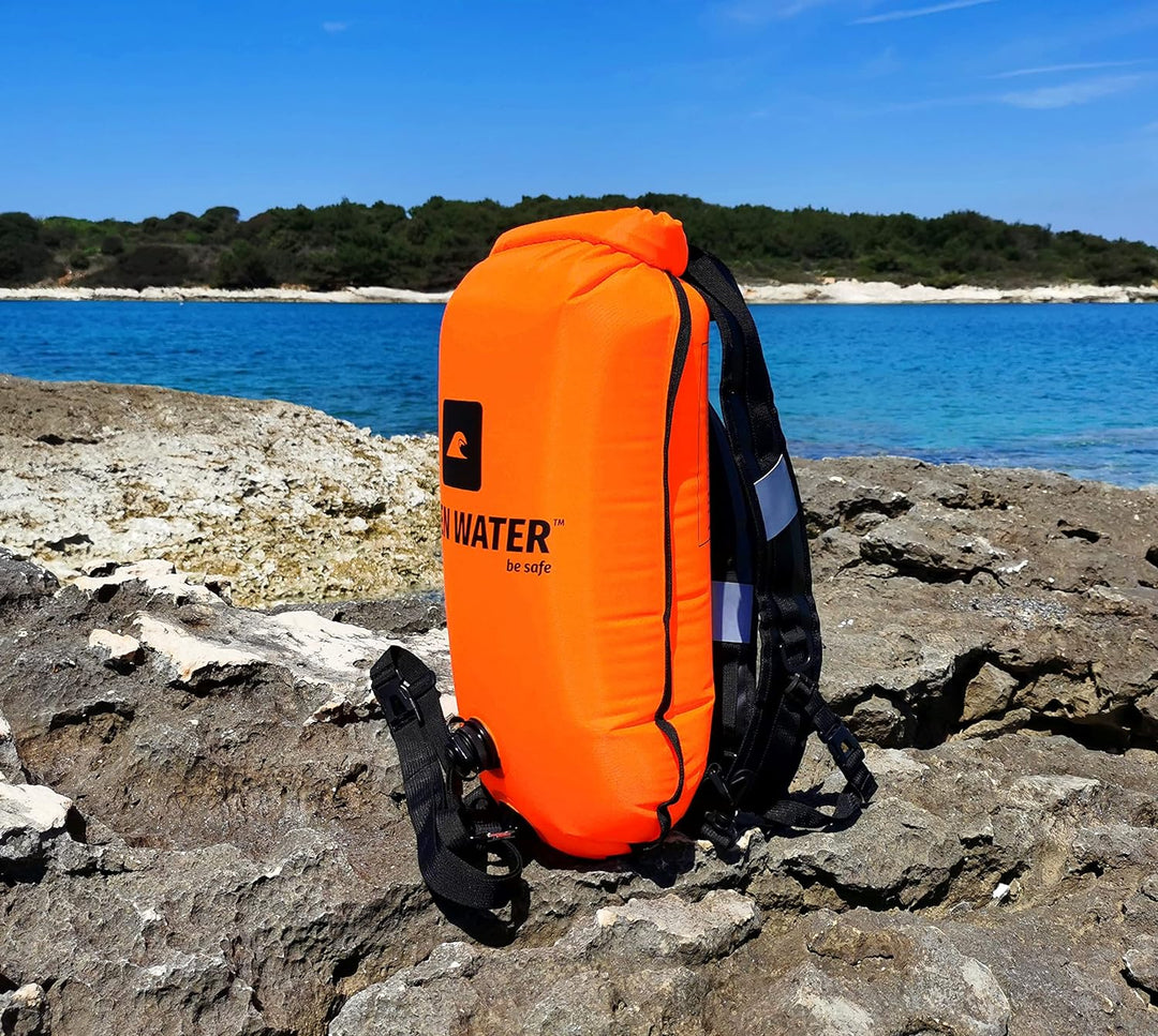 OPENWATER aufblasbare Schwimmboje und 3-in-1-Rucksack — grosse Boje mit Trockentasche für Dinge 28L