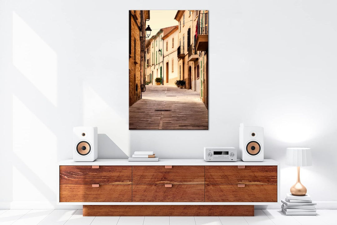Fussweg in der Altstadt Format: 100x70 cm als Leinwandbild, Motiv fertig gerahmt auf Echtholzrahmen,